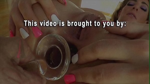 Nonton Booty Slut Sucks Nips thumbnail