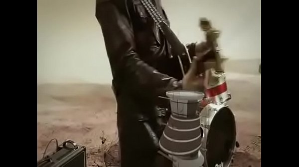 Ruby by kaiser chiefs official music video