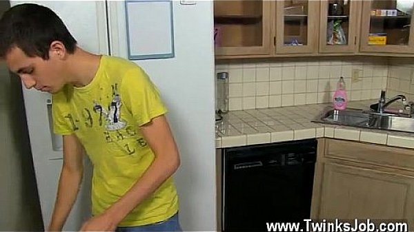 Sexy men Shane Frost is one of those jock dudes who knows what he 