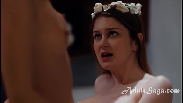 You Dont Have To Marry A Dude For Your Family, You AreA Lesbian Embrace It (English_Subs)