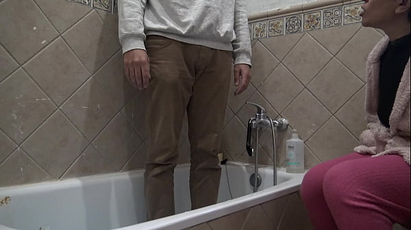 Perverted kinky stepmom orders stepson to wash his dirty cock after pissing