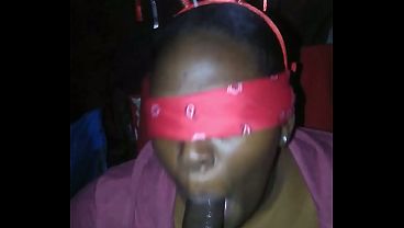 Play MP4 - Sloppy Head for Valentines Day