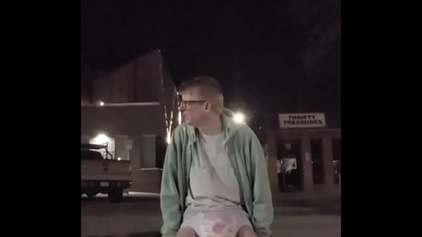 Piss goodnites in public 