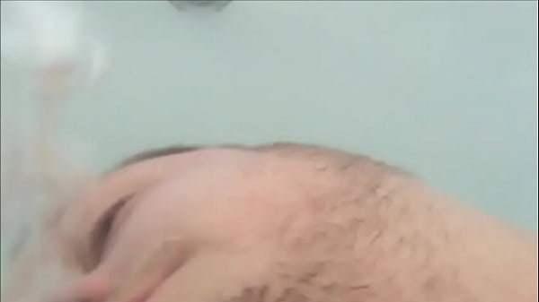 BottomDweller Productions: Bathtub Bubbles 3