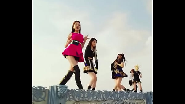 Nonton Ive "eleve" thumbnail