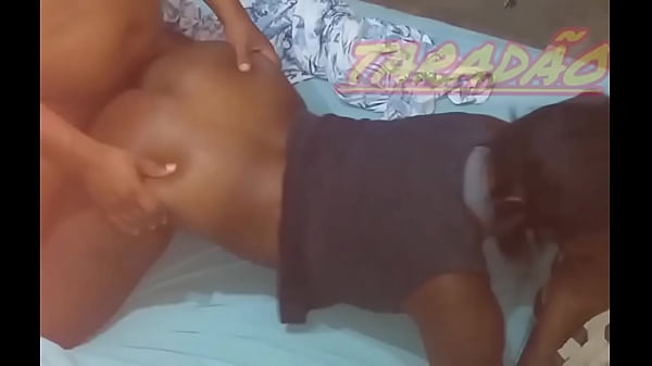 Preta tomando no cu 