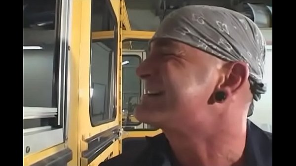 Sweltering amateur gives_hot pov_blow joband gets fucked