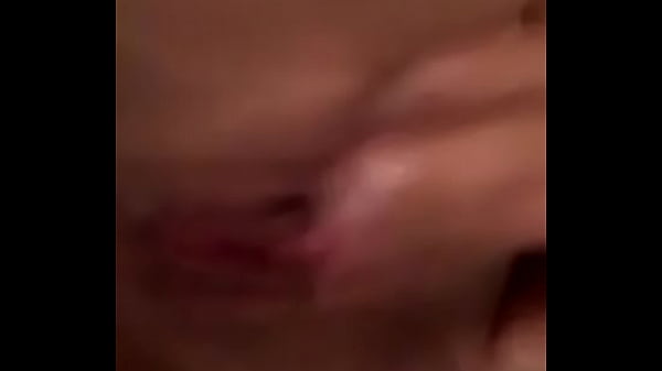 En casita sola esperando a mi ex 