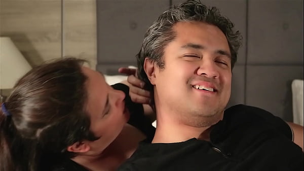 Nonton Neck Nuzzling And Tickling Fetish With Kylo thumbnail