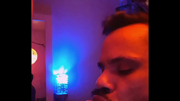 Sadic mamando dotado 