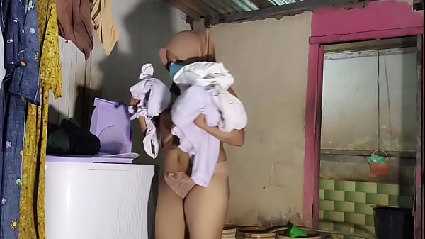 Play MP4 - Selingkuh dan Ngentot istri tetangga