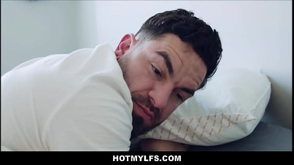 Play MP4 - Big Ass Latina MILF StepMom Havana Bleu StepFamily Sex With StepSon For Cleaning