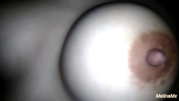 Play MP4 - Me acuesto muy cansada y me la meten muy rico