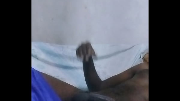 Play MP4 - Handsome male early morning caught jerking