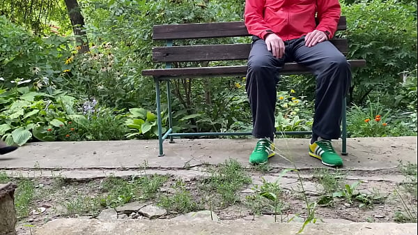 Nonton I Cum Heavily On My Mother-in-law's Sexy High-heeled Shoes thumbnail