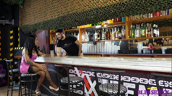 Play MP4 - Party with surprise - Magic Javi & Suzy Ambar