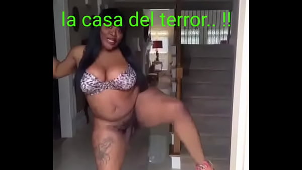 Negro en casa blanca