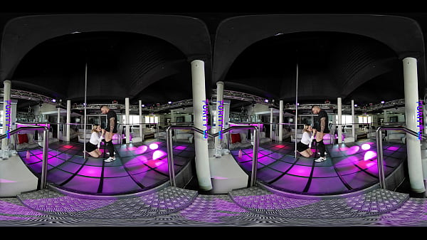 Play MP4 - Stripper Audition - Rebecca Volpetti