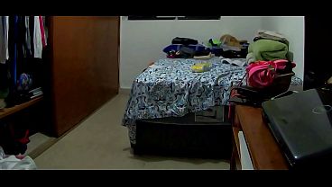 Vecino Se Mete De Contrabando Para Follarme Mientras Mi Marido Est&aacute; En El Ba&ntilde;o Y Me Pone A Mamar Y Me Culea En Cuatro thumbnail