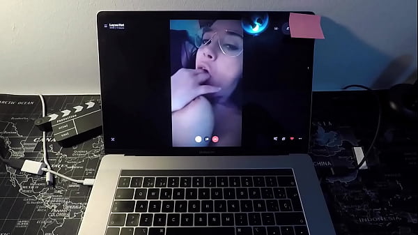 Leyva hot ctdx loves to make fans horny watching her on webcam