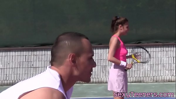 Play MP4 - Fourway teens pussyfucked on tennis court