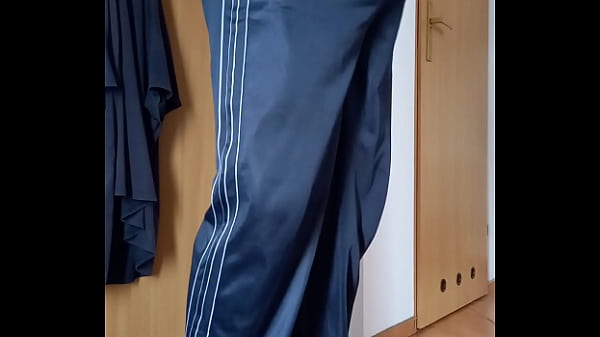 Moje śliskie gejowskie zużyte dresowe szmaty