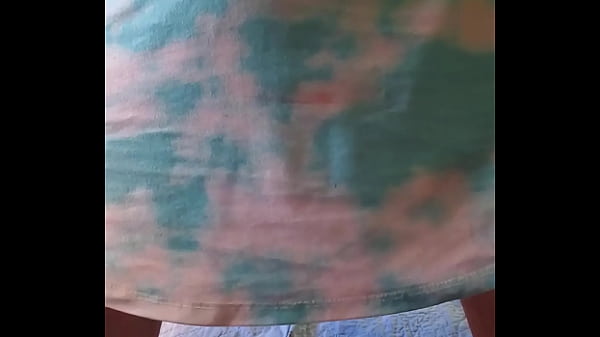 Sissy fag pisses in it's panties 