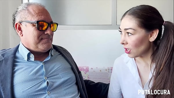 PutaLocura - El profesor aprovechado se folla muy duro a mexicana culona Lilith Regia 