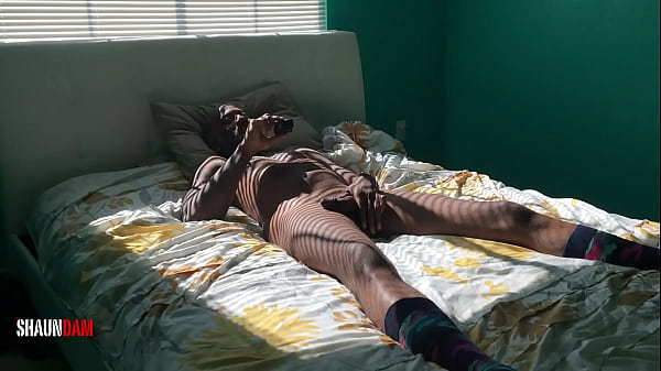 Nonton Minxie Sucks And Fucks Shaundam's Bbc thumbnail