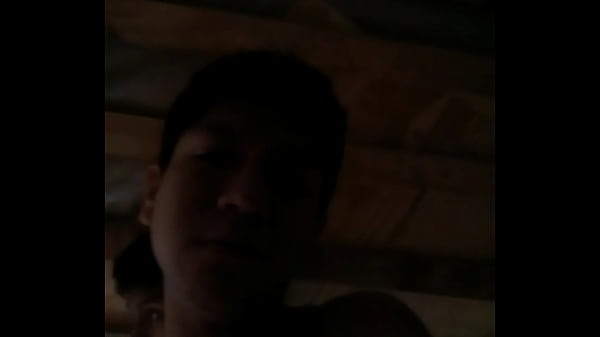 Play MP4 - Malandro me folla por unas monedas