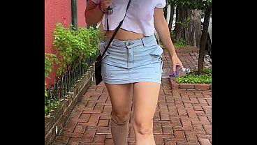 Flashing tiny white crop top all wet at the brazilian carnival block party they go fucking crazy exibindo blusinha curtinha branca e molhada no bloquinho de carnaval eles ficam malucos 