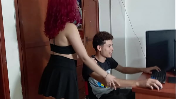 I fucked my friend who was playing on the computer