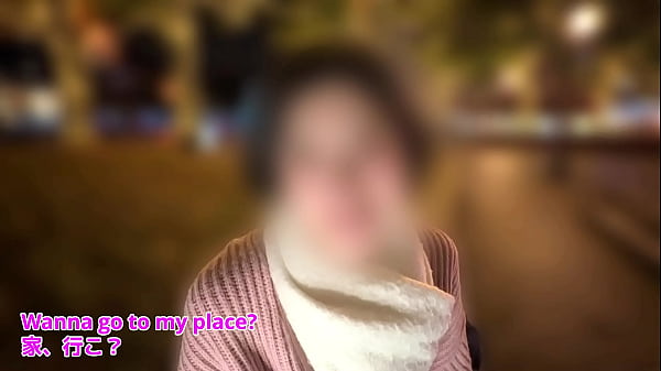 Play MP4 - 【彼女よりエロい女友達】「&hellip;もっとチンポ舐めてあげる」ごっくんフェラ～最後は中出し