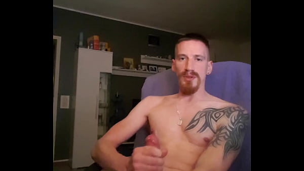 Play MP4 - Am Pc Selbstbefriedigung