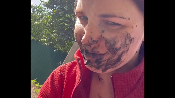 Outdoor Dirty Self Humiliation thumbnail