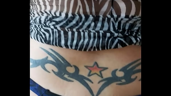 Faxineiro pauzudo fode meu cu! 