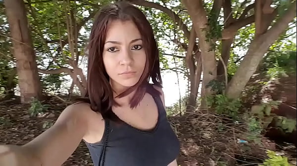 Nonton Double Penetration By The River Public thumbnail