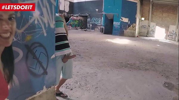 Play MP4 - Two Latina babes getting fucked hard