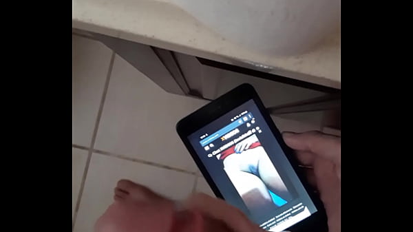 Tributo a M&oacute_nica