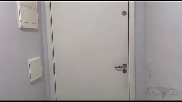 Nonton O Amigo Do Corno Veio Aqui Em Casa E Fez Um Filho Na Minha Buceta thumbnail