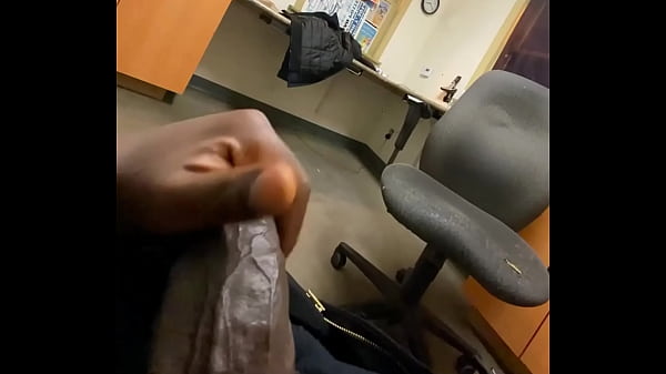 Play MP4 - Stroking At Work &lpar;Would You Be My Co-Worker&quest;&rpar;