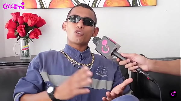 El creador de la cucaracha no anda en copiadora con lo que piensen de el 