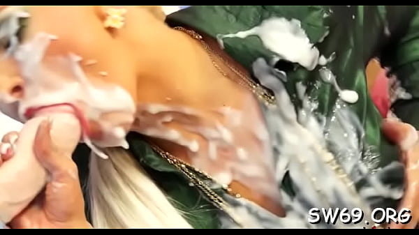 Salacious hottie Jenna Lovely gets_her pantie pot flowing