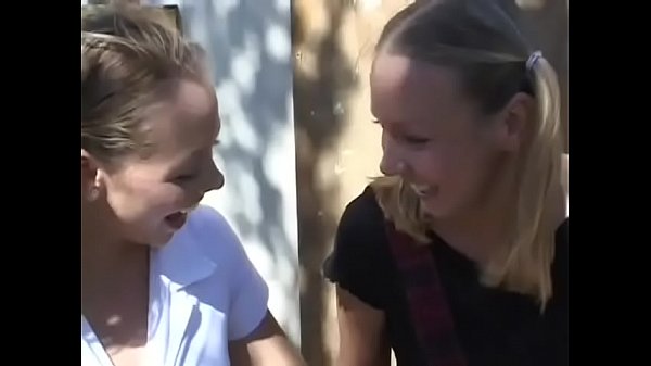 Sultryteachergives oral sex