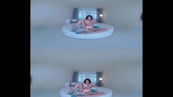 Vibrator brazilian milf's pussy insertion pleasures