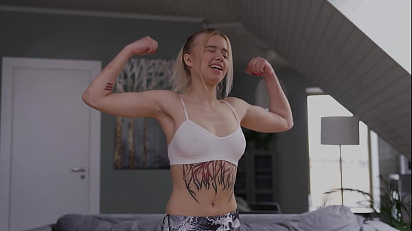 First DP bytwo fatcocks in narrowholes 18yo Daenerys Workholes