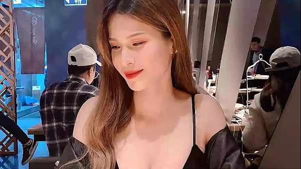 中文音聲|國產|流水|網紅美女|SWAG|騷逼在睡覺的時候被你肏 