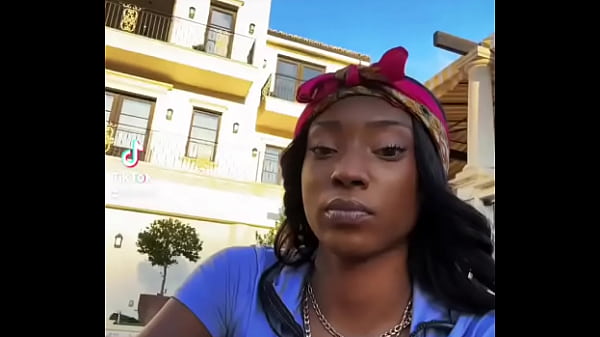 Nonton Looking For Girls To. Shoot Halloween Stuff At This House Friday Night! My Friend Is Leaving The Country For A Month And ... thumbnail