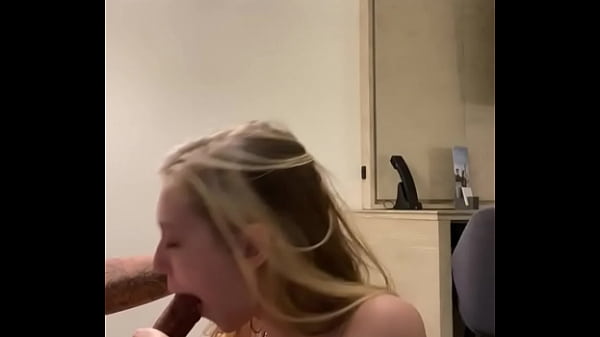 Play MP4 - He butted in my mouth when I went to Gakworld