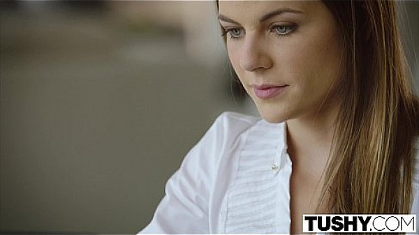 Tushy naughty babe gets analled in stockings